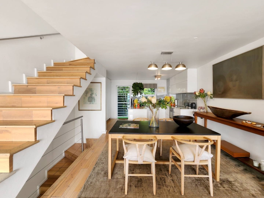 To Let 2 Bedroom Property for Rent in Green Point Western Cape